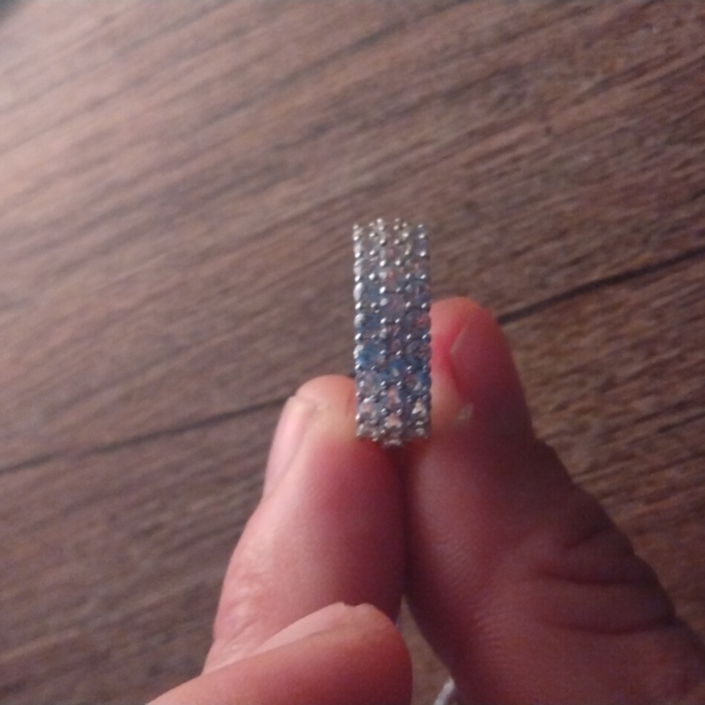 Ring - Picture 2 of 3